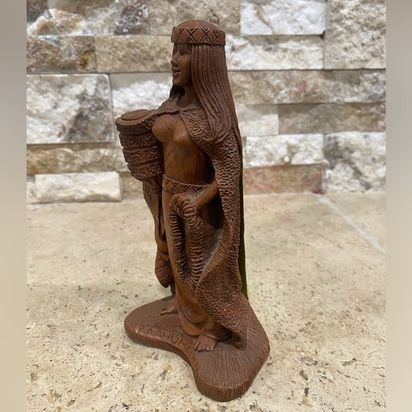 CocoJoes of Hawaii Queen Regent Kaahumanu Vintage Hapa Wood Statue 7.5" w/Tags - Picture 4 of 7